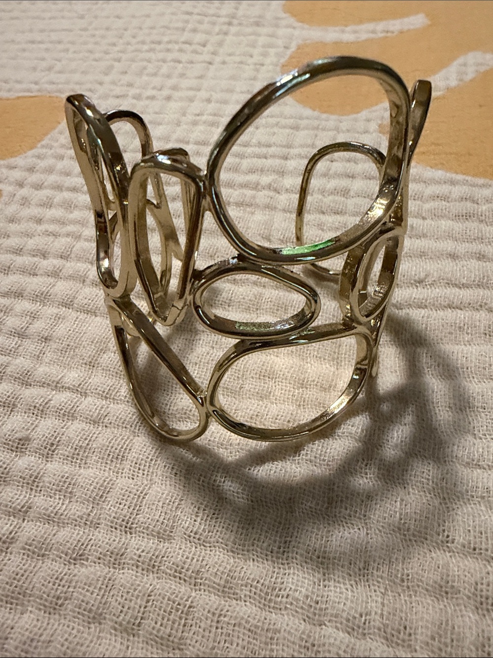 Open Circle Cuff Bracelet in Shiny Gold Tone